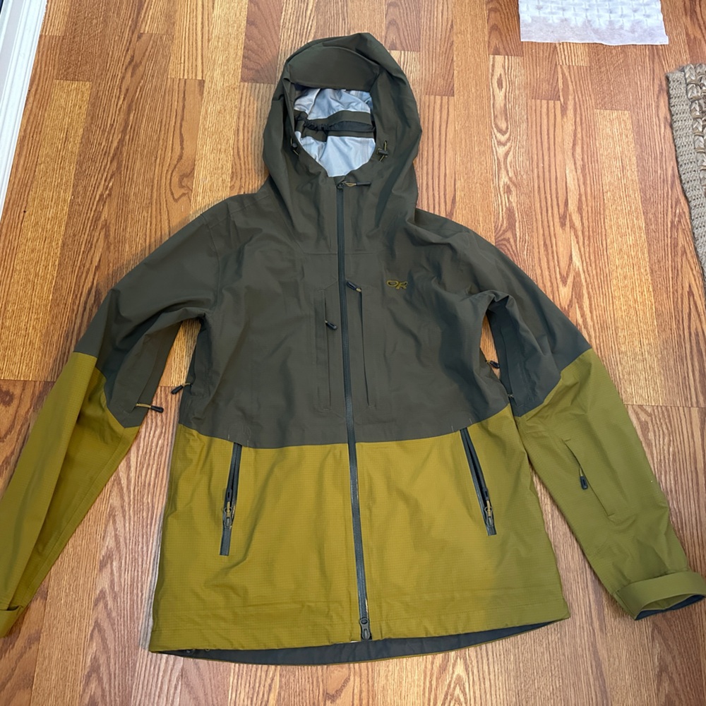 Outdoor Research Gray and Olive Jacket
